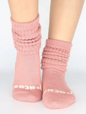 PACAS Wool Slouchy Pink Socks